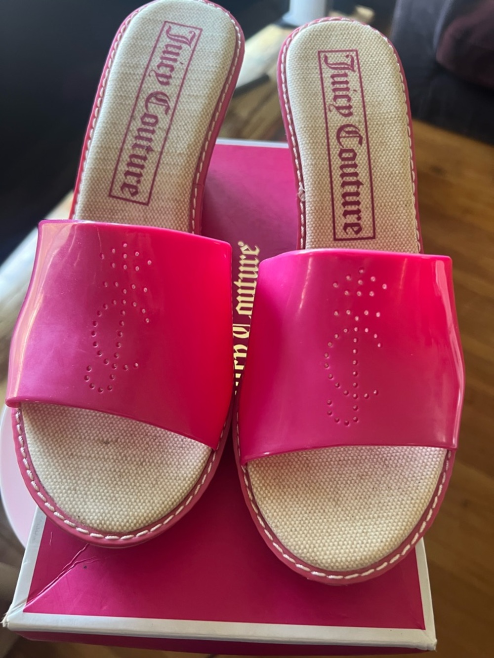 Juicy Couture Women's Bright Pink Slide Sandals